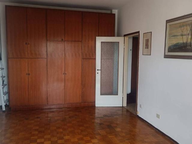 Appartamento in vendita a Monza MB