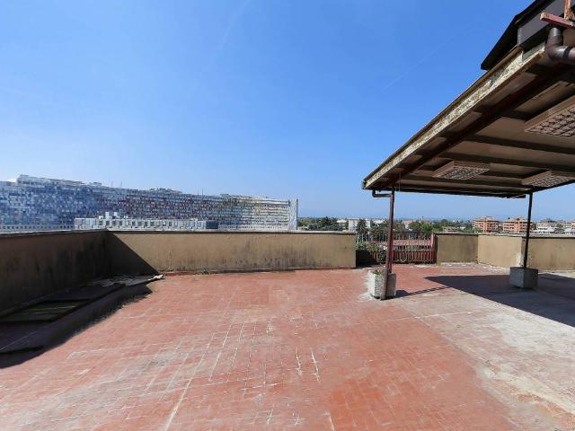 Appartamento in vendita a Monza MB