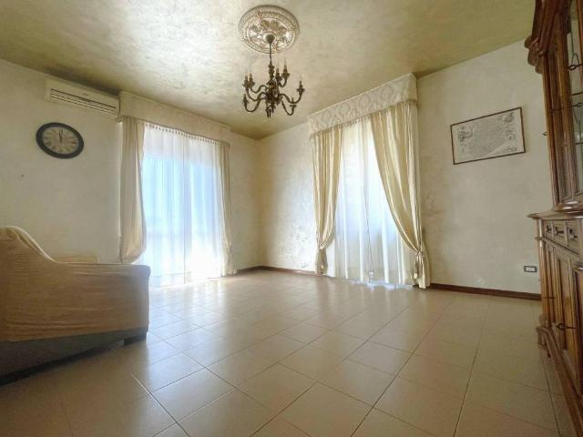 Appartamento in vendita a Monza MB