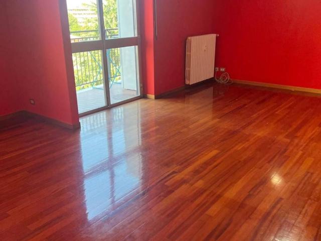 Appartamento in vendita a Monza MB