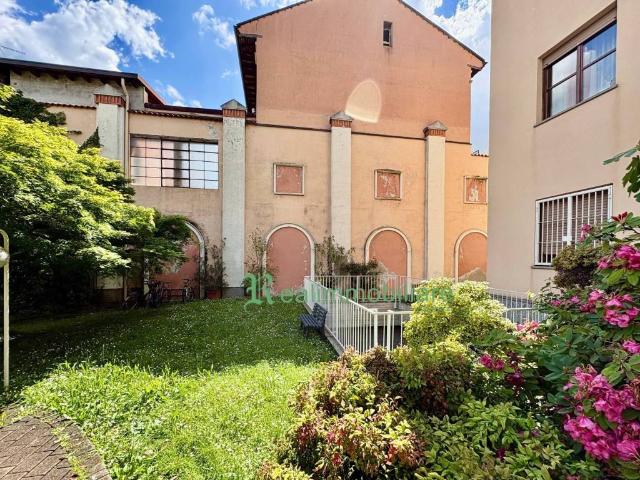 Appartamento in vendita a Monza MB