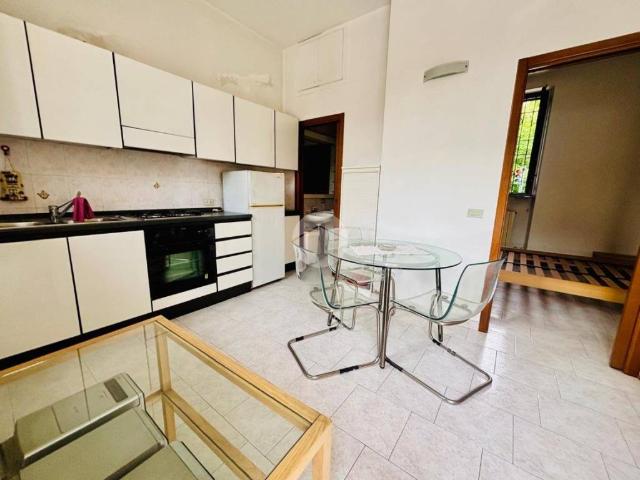 Appartamento in vendita a Monza MB