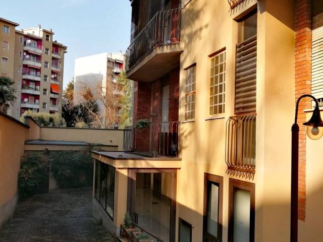 Appartamento in vendita a Monza MB
