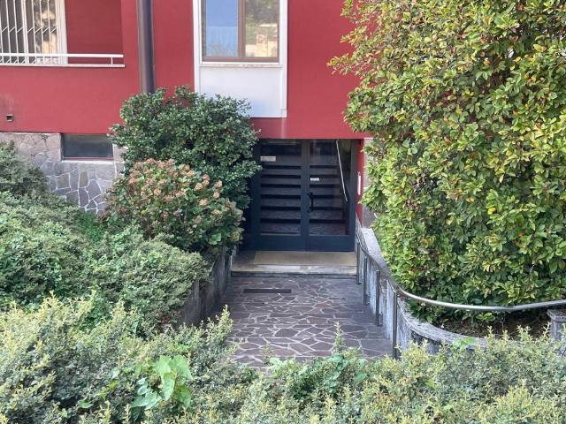 Appartamento in vendita a Monza MB