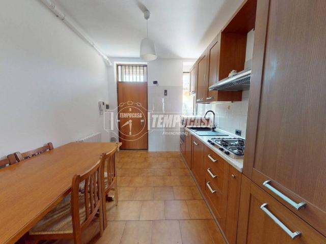 Appartamento in vendita a Monza MB