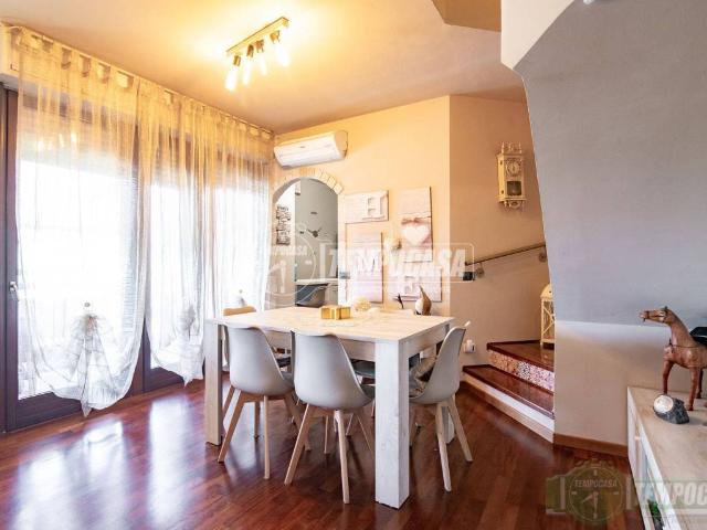 Appartamento in vendita a Monza MB