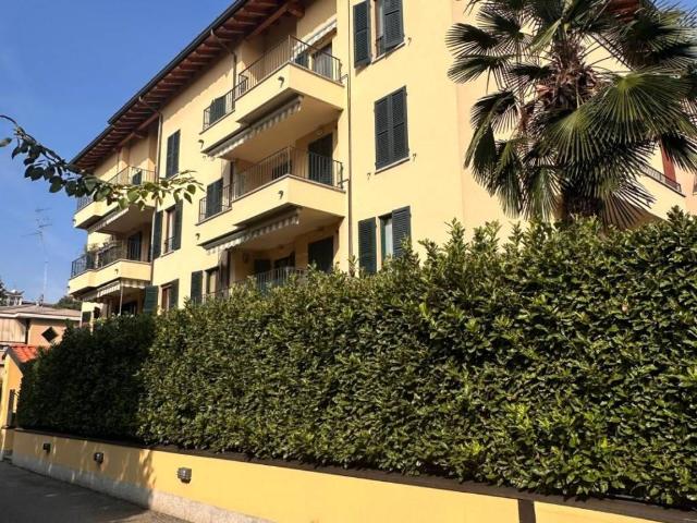 Appartamento in vendita a Monza MB