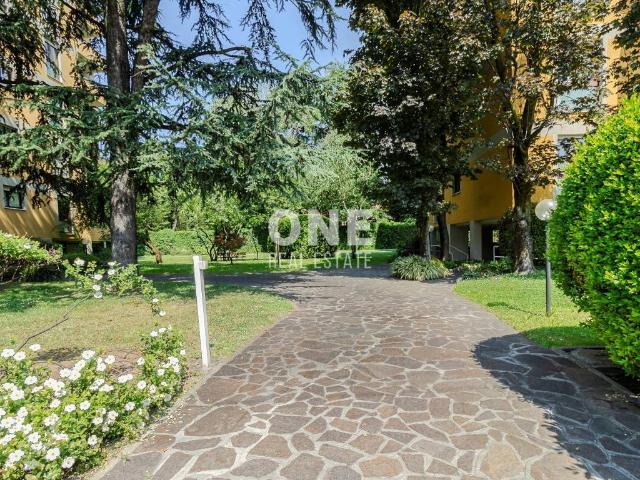 Appartamento in vendita a Monza MB