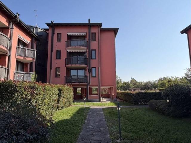 Appartamento in vendita a Monza MB