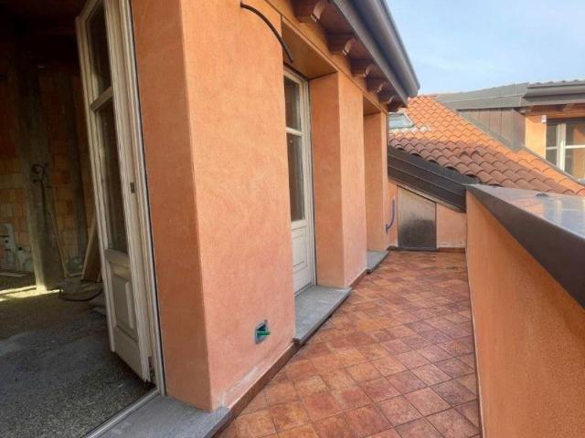 Appartamento in vendita a Monza MB