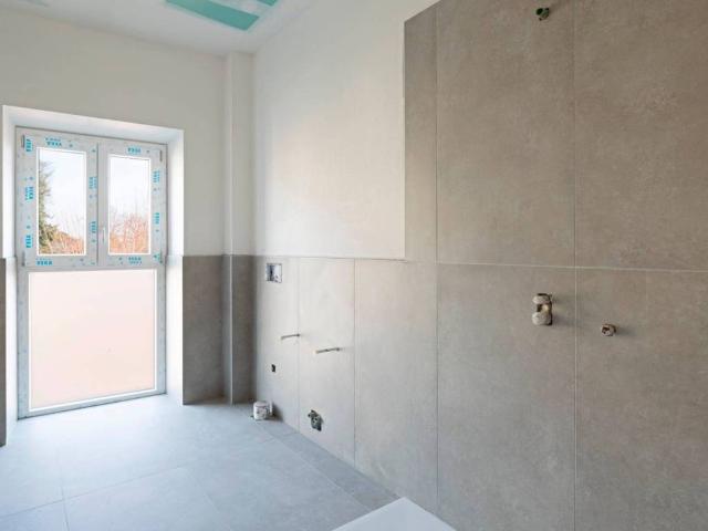 Appartamento in vendita a Monza MB