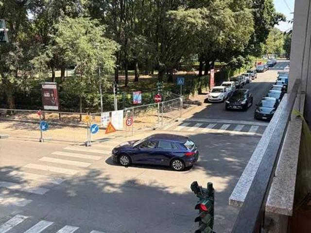 Appartamento in vendita a Monza MB
