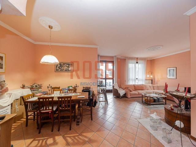 Appartamento in vendita a Monza MB