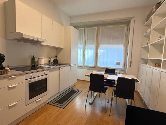 Appartamento in vendita a Monza MB