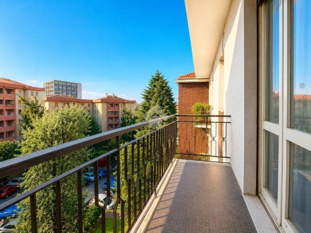Appartamento in vendita a Monza MB