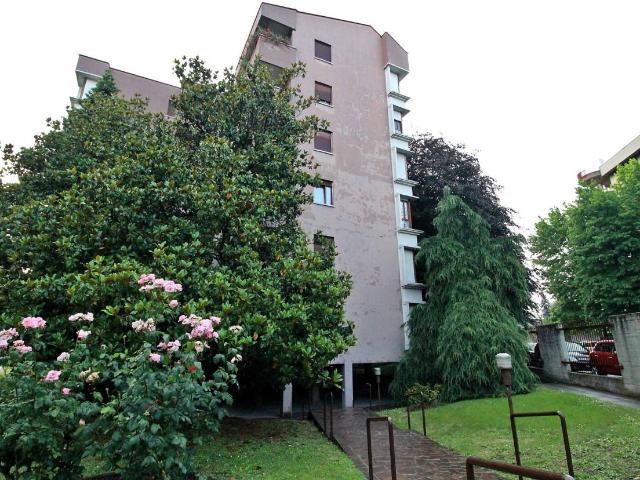 Appartamento in vendita a Monza