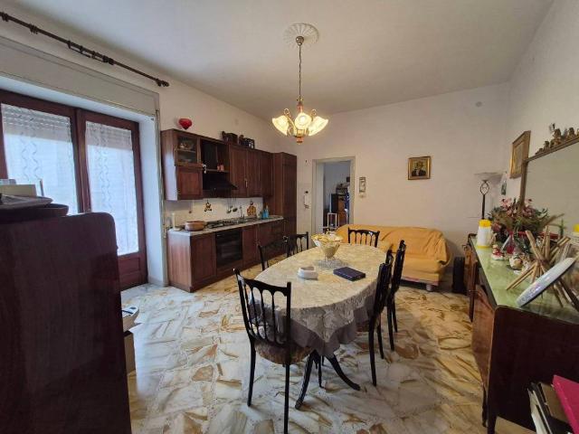 Appartamento in vendita a Moschiano AV
