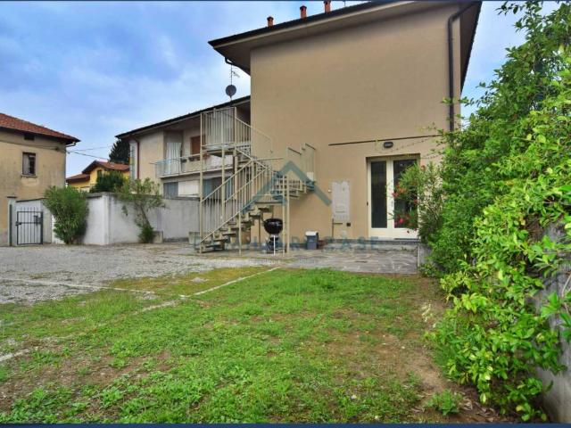 Appartamento in vendita a Mornago VA