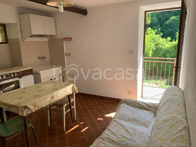 Appartamento in vendita a Morbello
