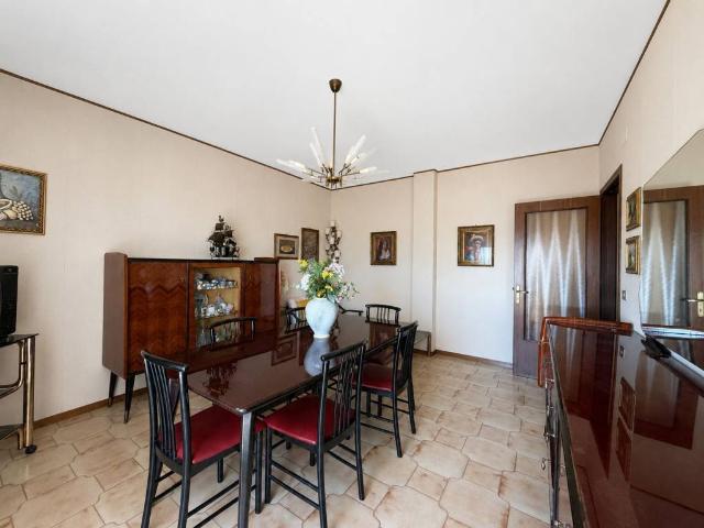 Appartamento in vendita a Morro d'Alba AN