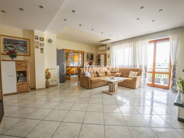 Appartamento in vendita a Morrovalle