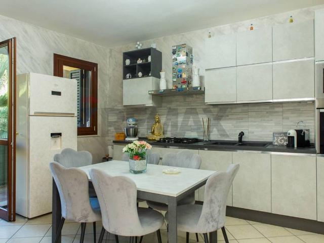 Appartamento in vendita a Motta Sant'Anastasia CT