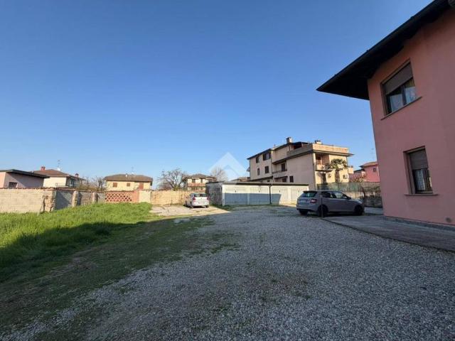 Appartamento in vendita a Motta Visconti MI