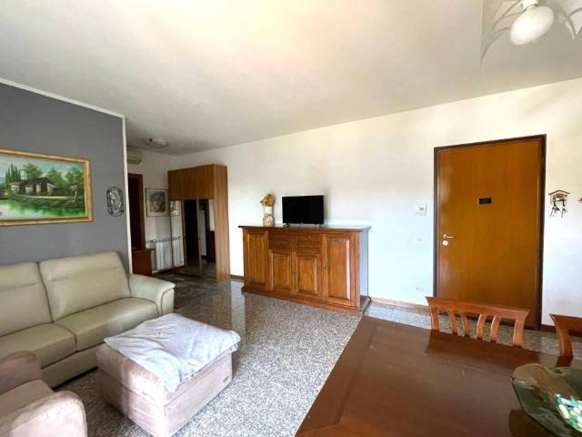 Appartamento in vendita a Mozzate CO