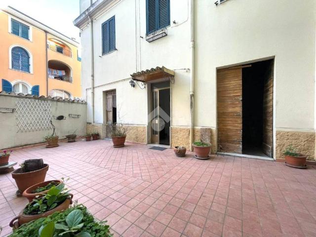 Casa indipendente in vendita a Nuoro NU