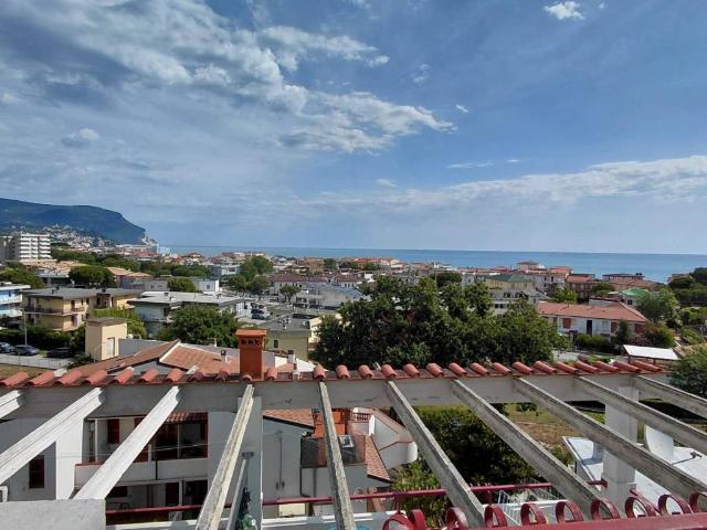 Appartamento in vendita a Numana AN