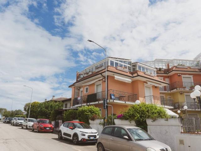 Appartamento in vendita a Numana AN