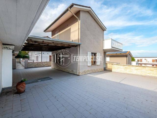 Villa in vendita a Numana AN