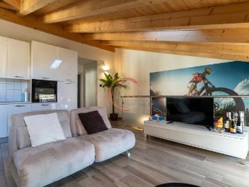 Casa indipendente in vendita a Nago Torbole TN