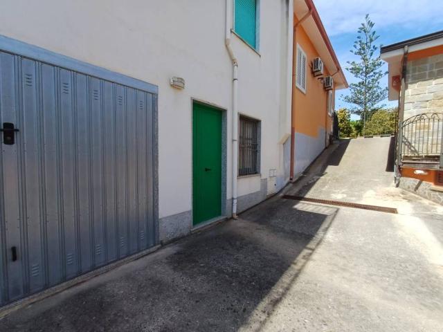 Appartamento in vendita a Naso ME