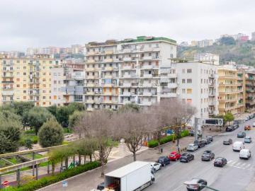 Piazza Italia Napoli, La Loggetta, Napoli, Napoli Campania