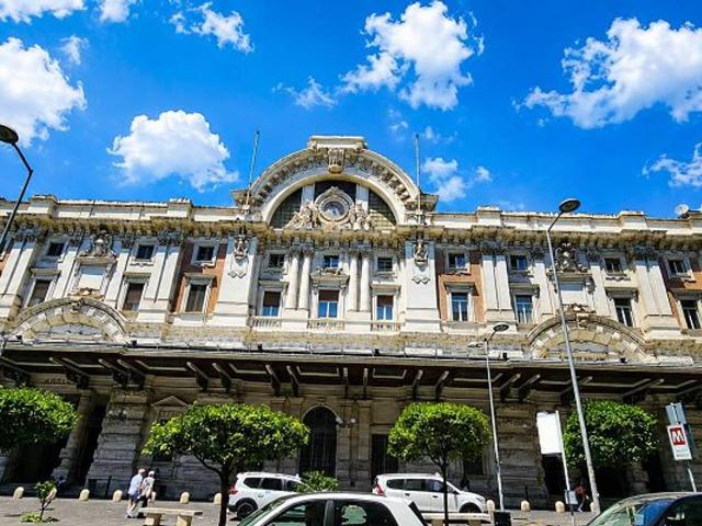 Appartamento in vendita a Napoli