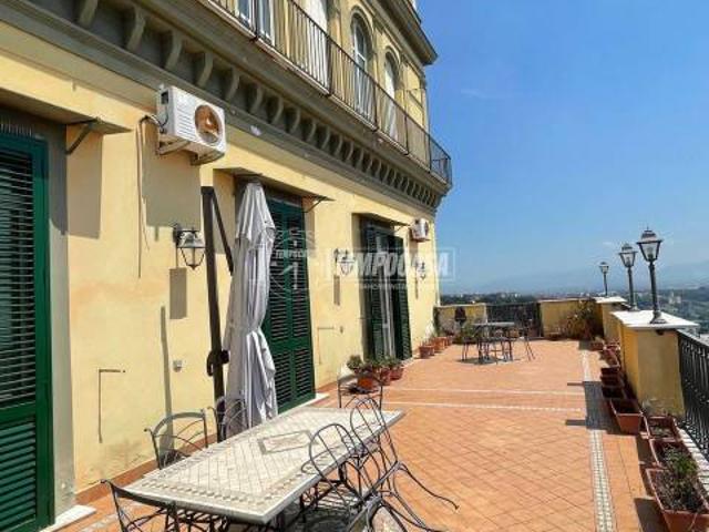 Appartamento in vendita a Napoli via bernardo cavallino 40, Zona Ospedaliera