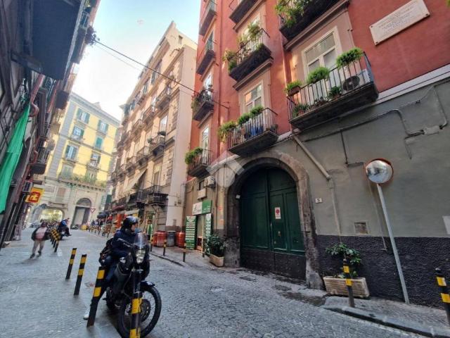 Appartamento in vendita a Napoli, Monte Santo