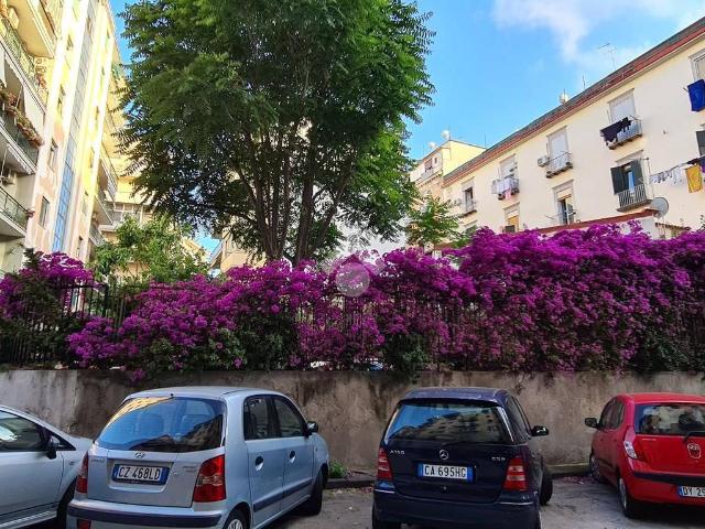 Appartamento in vendita a Napoli NA