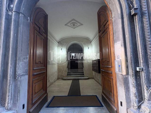 Appartamento in vendita a Napoli NA