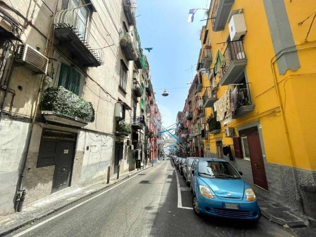 Appartamento in vendita a Napoli NA