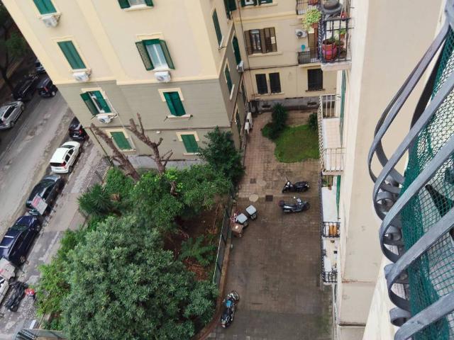 Appartamento in vendita a Napoli NA