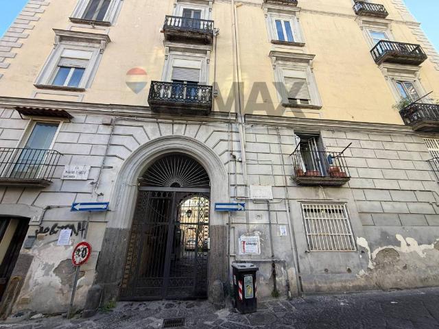 Appartamento in vendita a Napoli NA