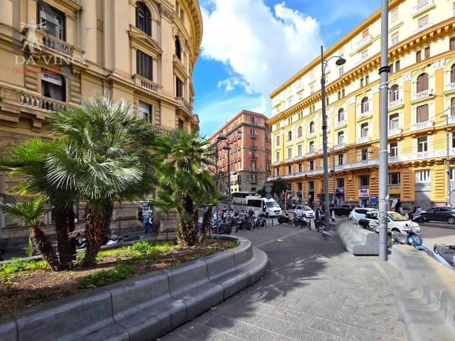 Appartamento in vendita a Napoli NA