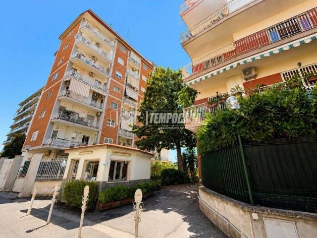 Appartamento in vendita a Napoli NA