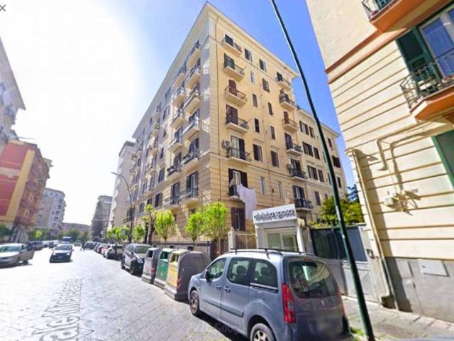 Appartamento in vendita a Napoli NA