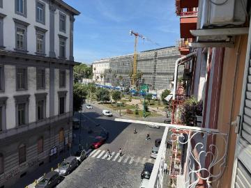 Appartamento in vendita a Napoli NA