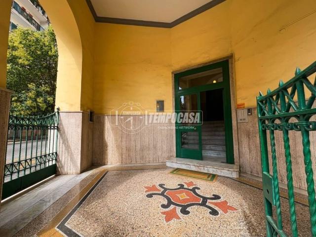 Appartamento in vendita a Napoli NA