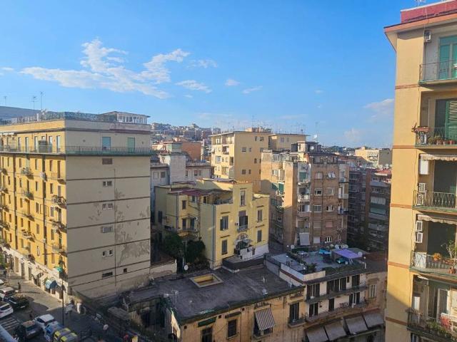 Appartamento in vendita a Napoli NA