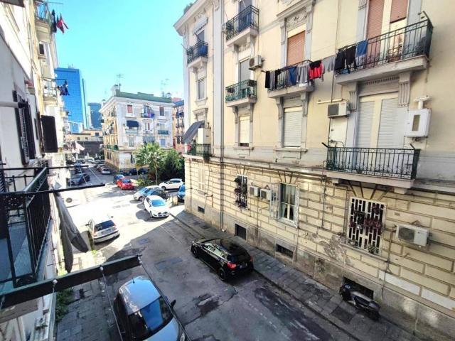 Appartamento in vendita a Napoli NA